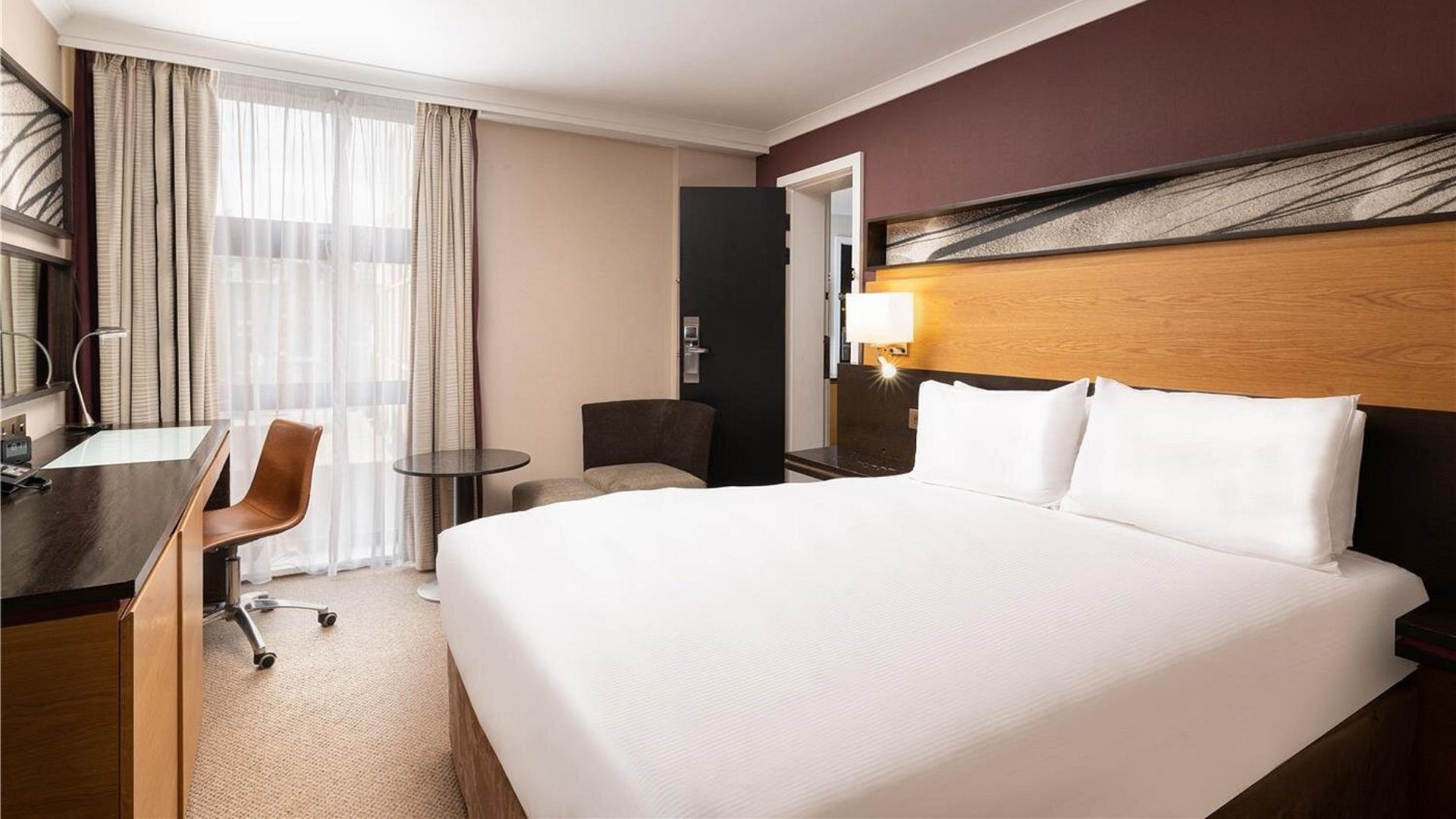 Hilton Kensington - Venue